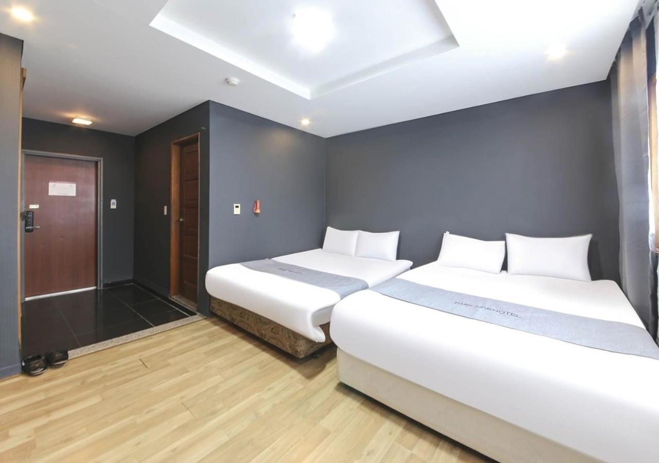 Jeju Parkside Tourist Hotel Exterior photo