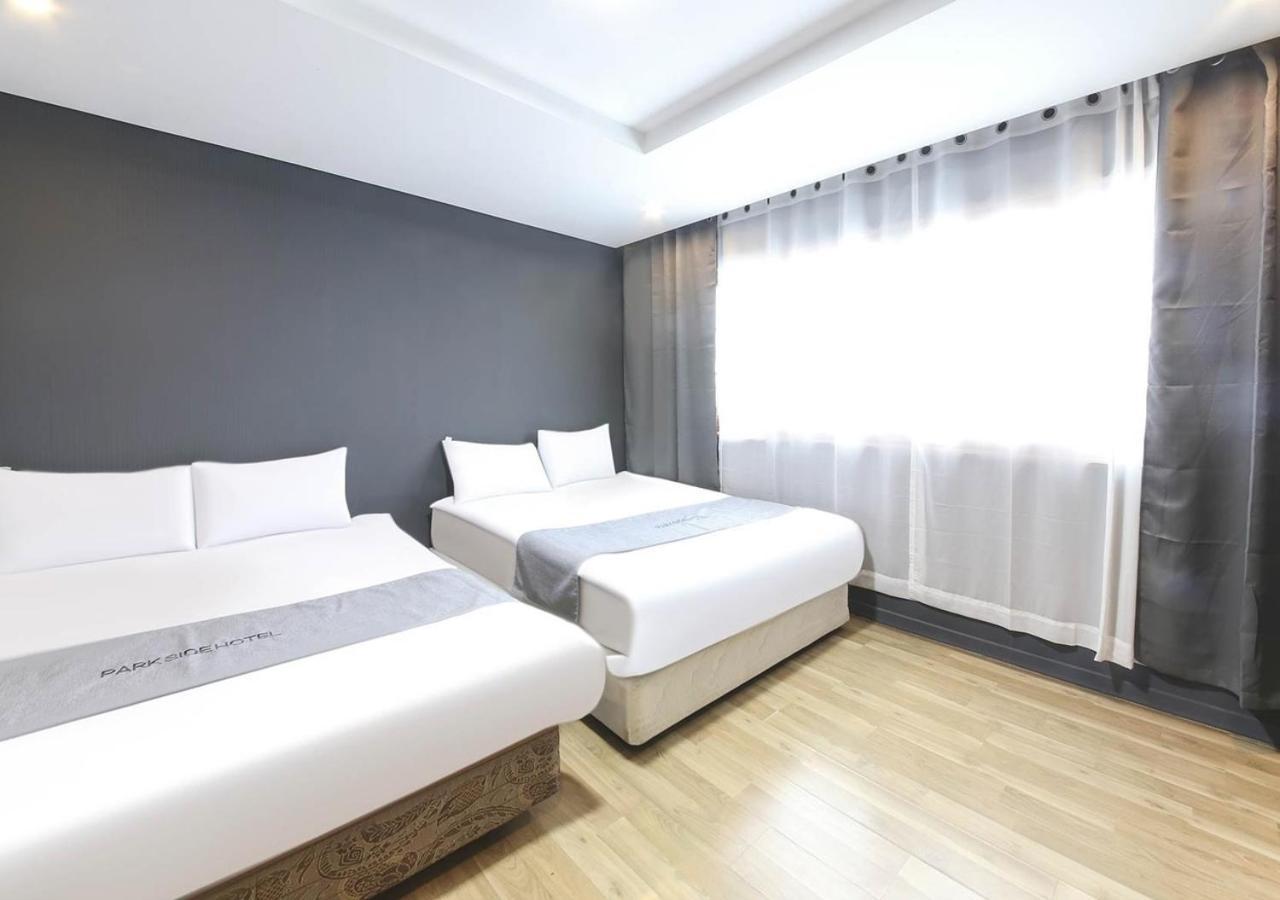 Jeju Parkside Tourist Hotel Exterior photo